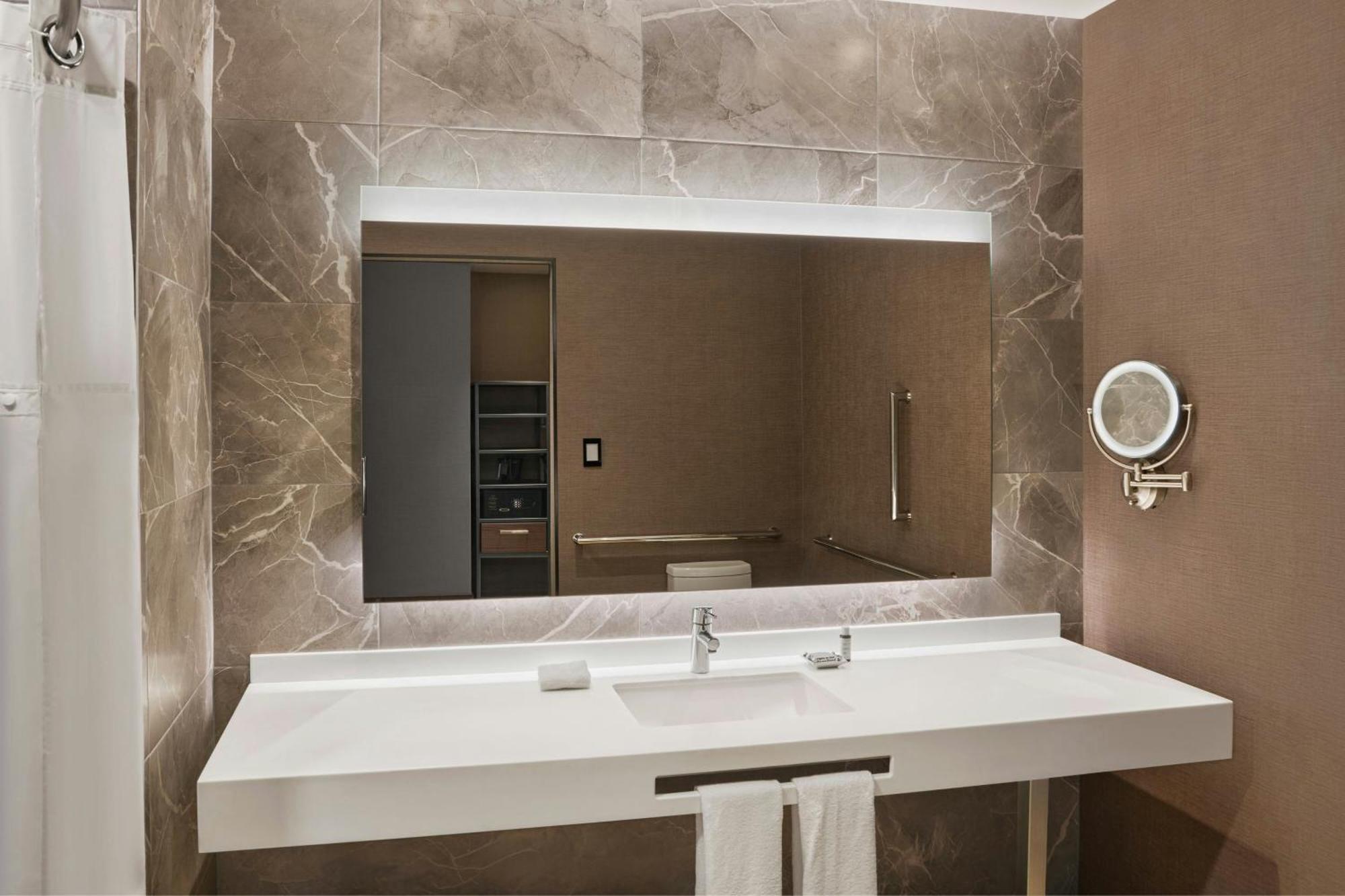 Ac Hotel By Marriott Saltillo Ngoại thất bức ảnh
